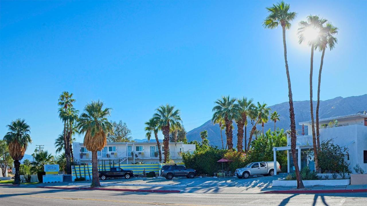 Inn At Palm Springs Exterior photo